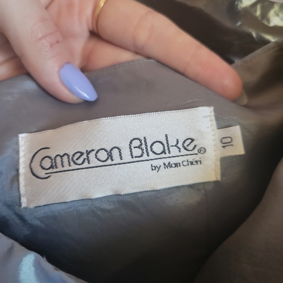 One Shoulder Gown - Picture 4 of 4